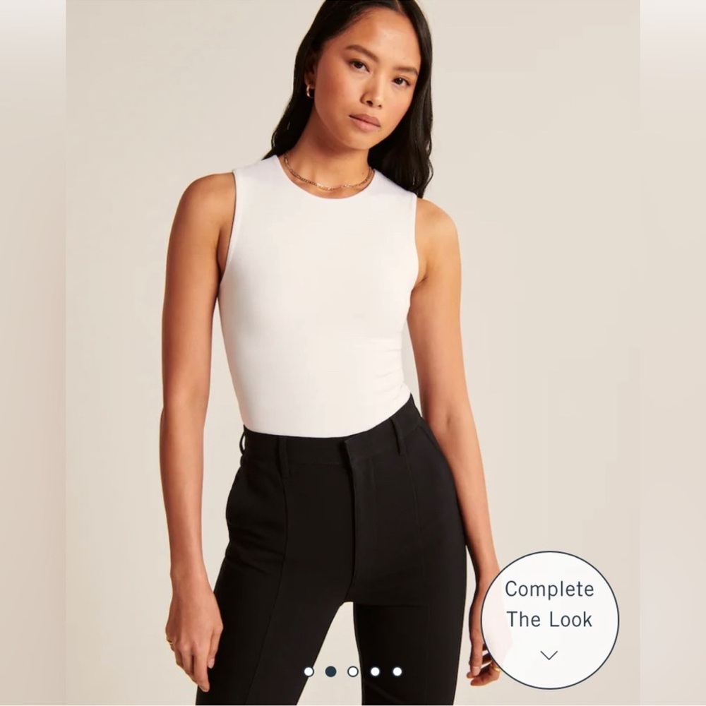 Abercrombie Soft A&F White Bodysuit NWT Sleeveless Crew Neck Large